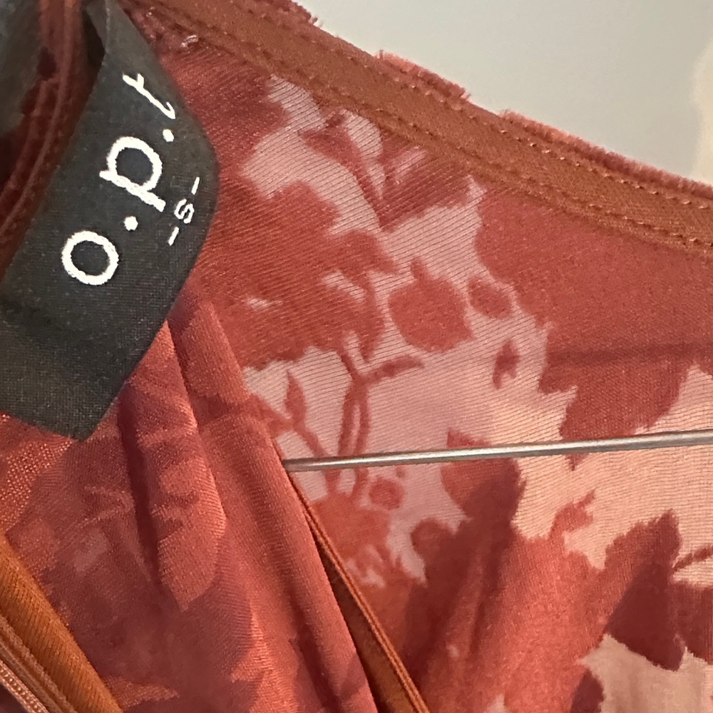 Women's Burgundy Floral Velvet Maxi Dress - Picture 3 of 6